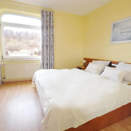 Trafalgar 121 쿡스하펜