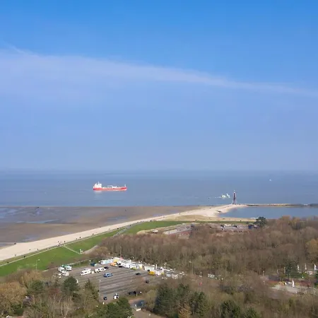 Trafalgar 121 쿡스하펜